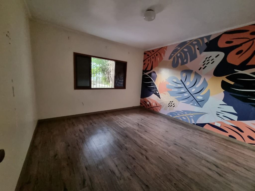 Casa à venda com 4 quartos, 150m² - Foto 16