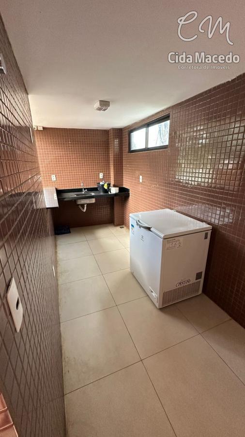 Apartamento à venda com 2 quartos, 64m² - Foto 11