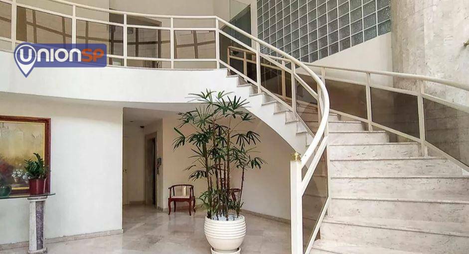 Apartamento à venda com 4 quartos, 300m² - Foto 26