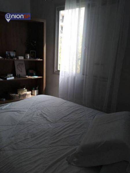 Apartamento à venda com 2 quartos, 66m² - Foto 8