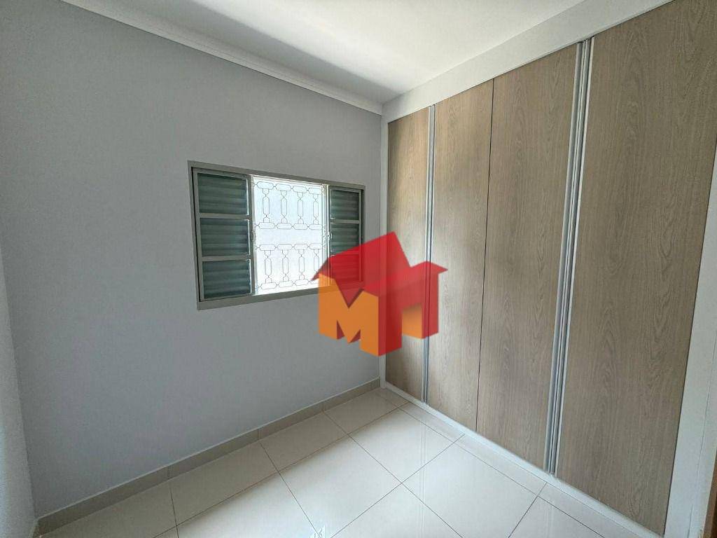 Casa à venda com 3 quartos, 99m² - Foto 10