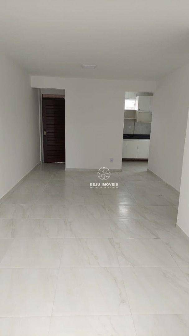 Apartamento à venda com 2 quartos, 95m² - Foto 3