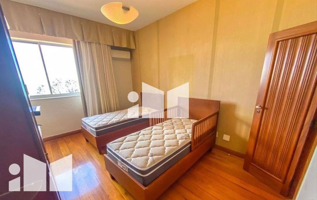 Apartamento à venda com 4 quartos, 320m² - Foto 9