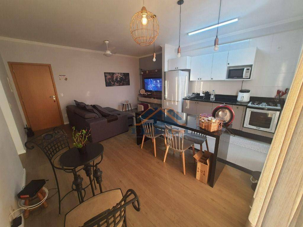 Apartamento para alugar com 2 quartos, 74m² - Foto 1
