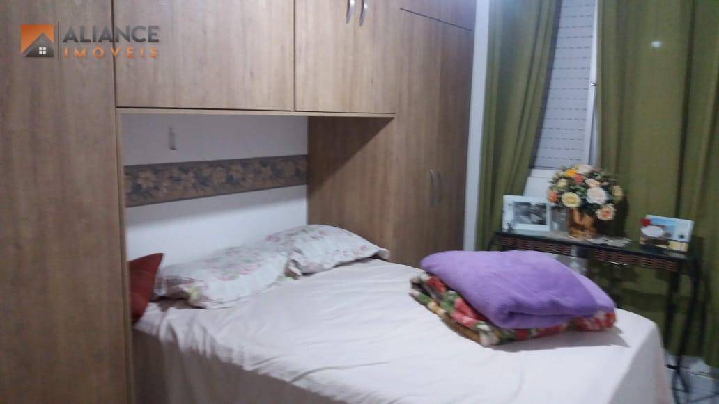 Apartamento à venda com 2 quartos, 60m² - Foto 17