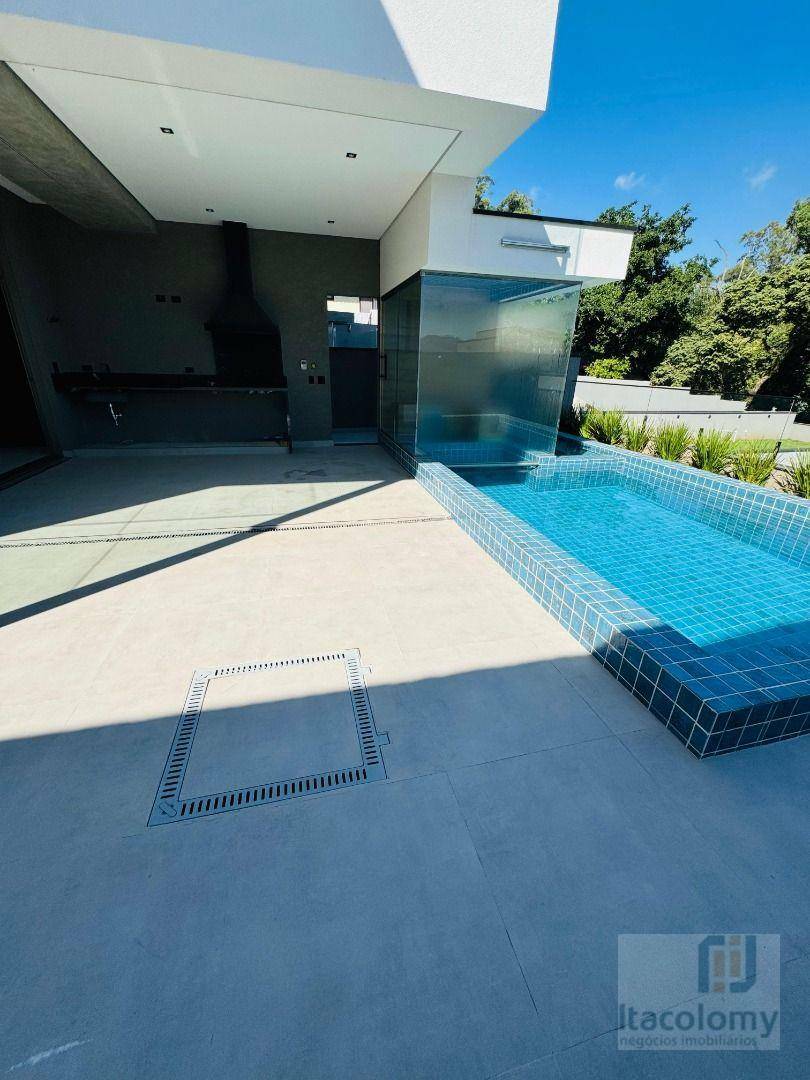 Casa de Condomínio à venda com 3 quartos, 265m² - Foto 25