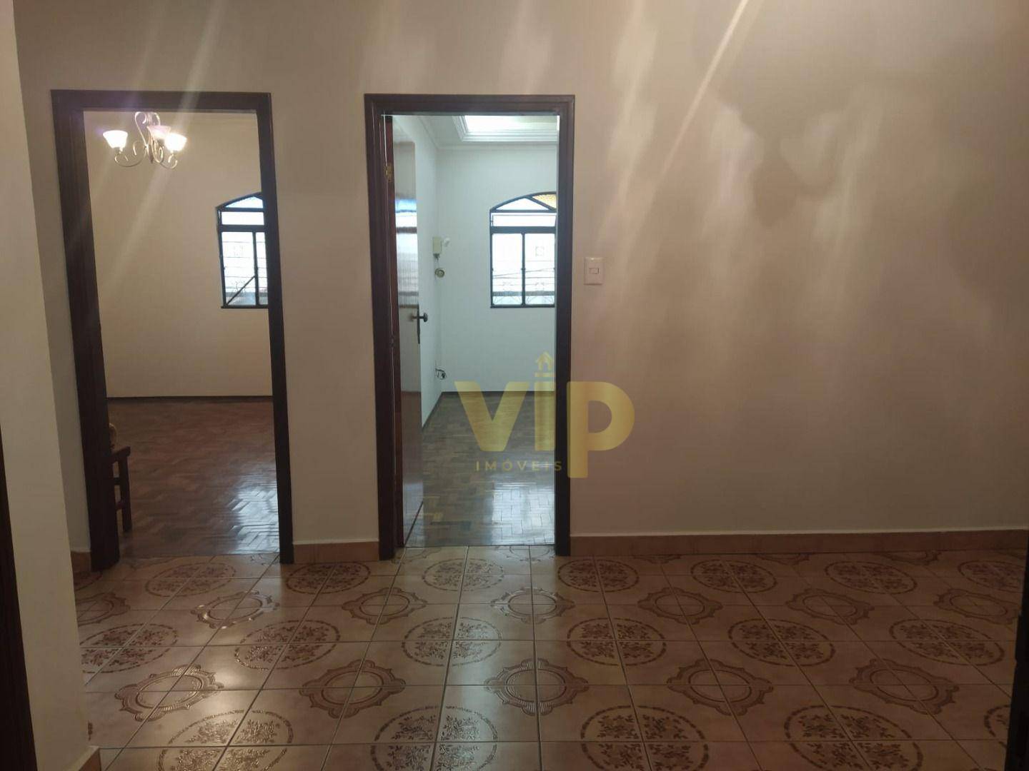 Casa à venda com 4 quartos, 173m² - Foto 5