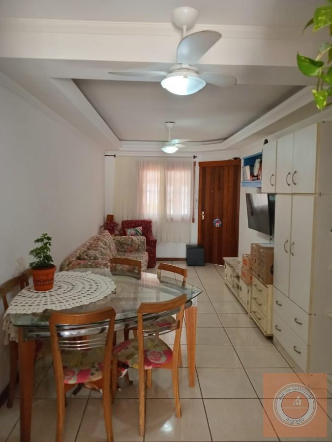 Casa à venda com 2 quartos, 62m² - Foto 5