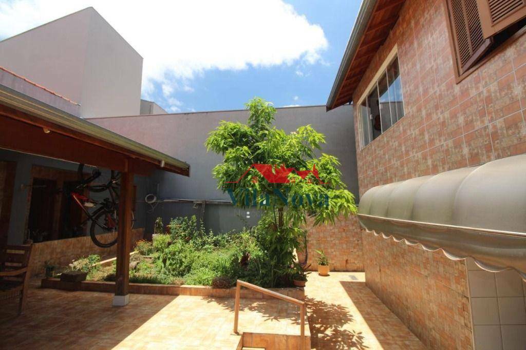 Casa à venda com 3 quartos, 191m² - Foto 20