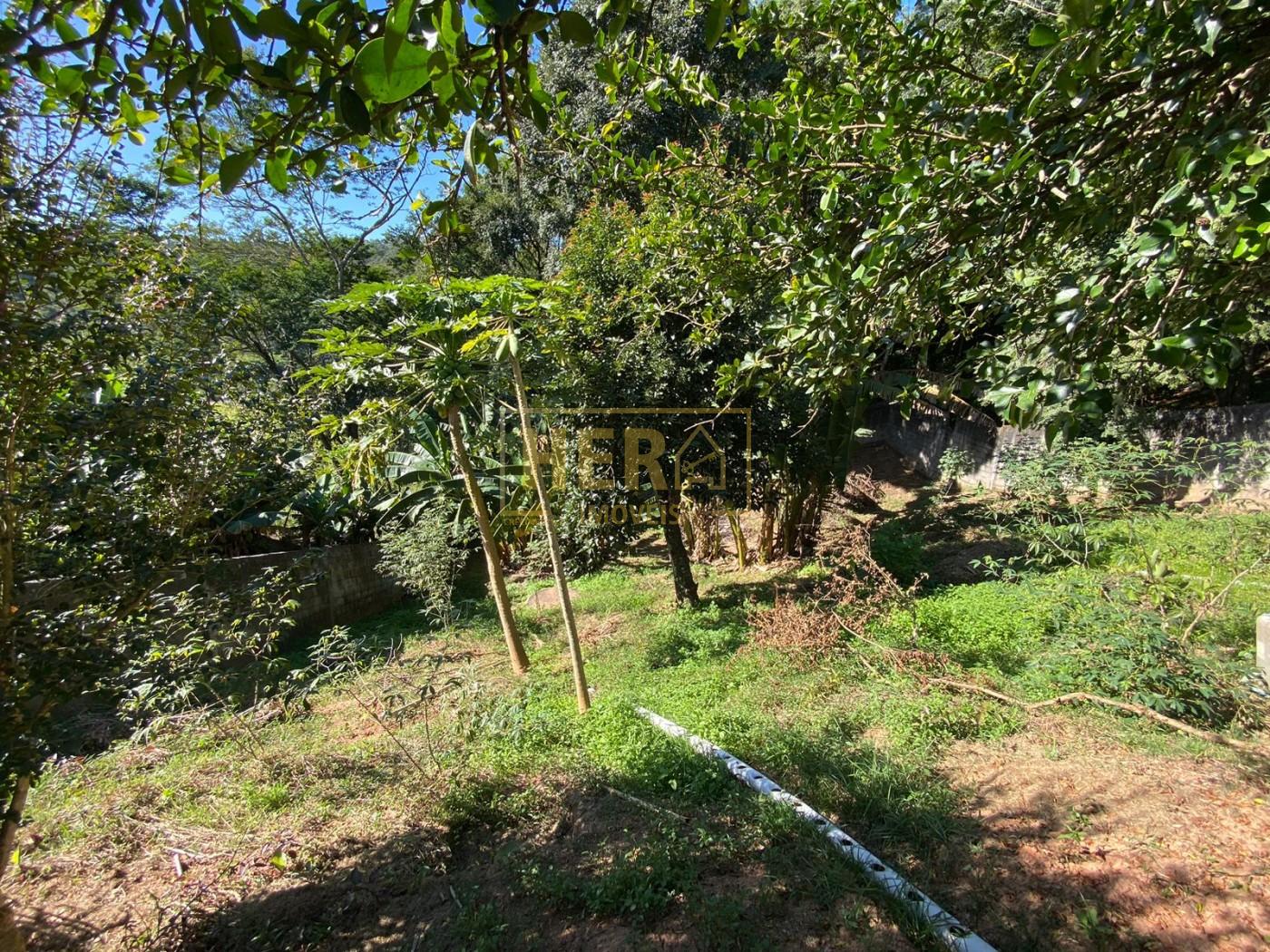 Chácara à venda com 3 quartos, 302m² - Foto 32