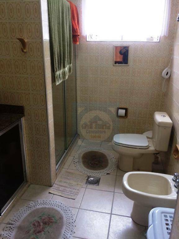 Casa de Condomínio à venda com 3 quartos, 215m² - Foto 41