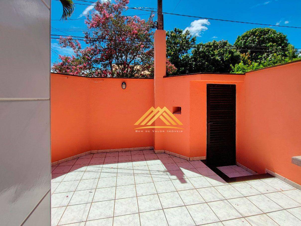 Casa à venda com 3 quartos, 300M2 - Foto 13