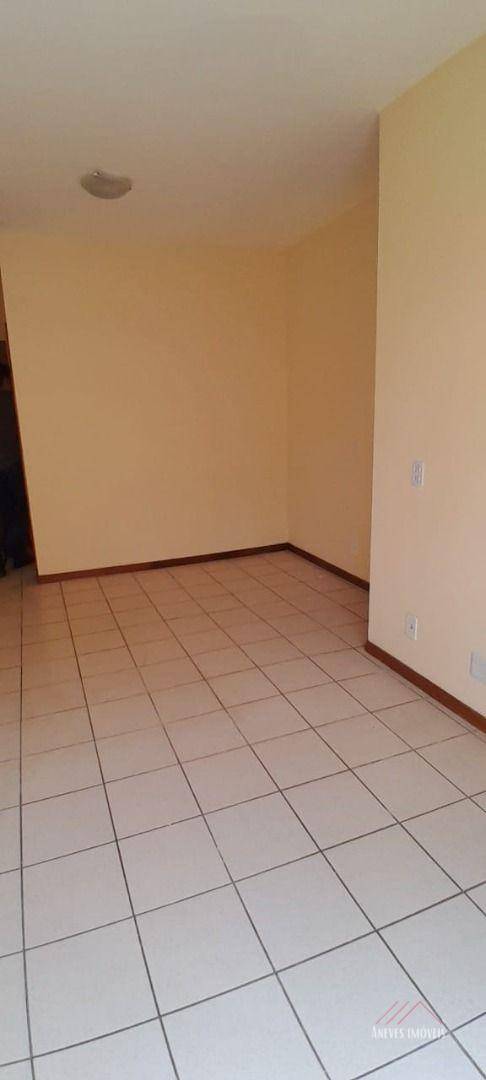 Apartamento para alugar com 3 quartos, 80m² - Foto 11