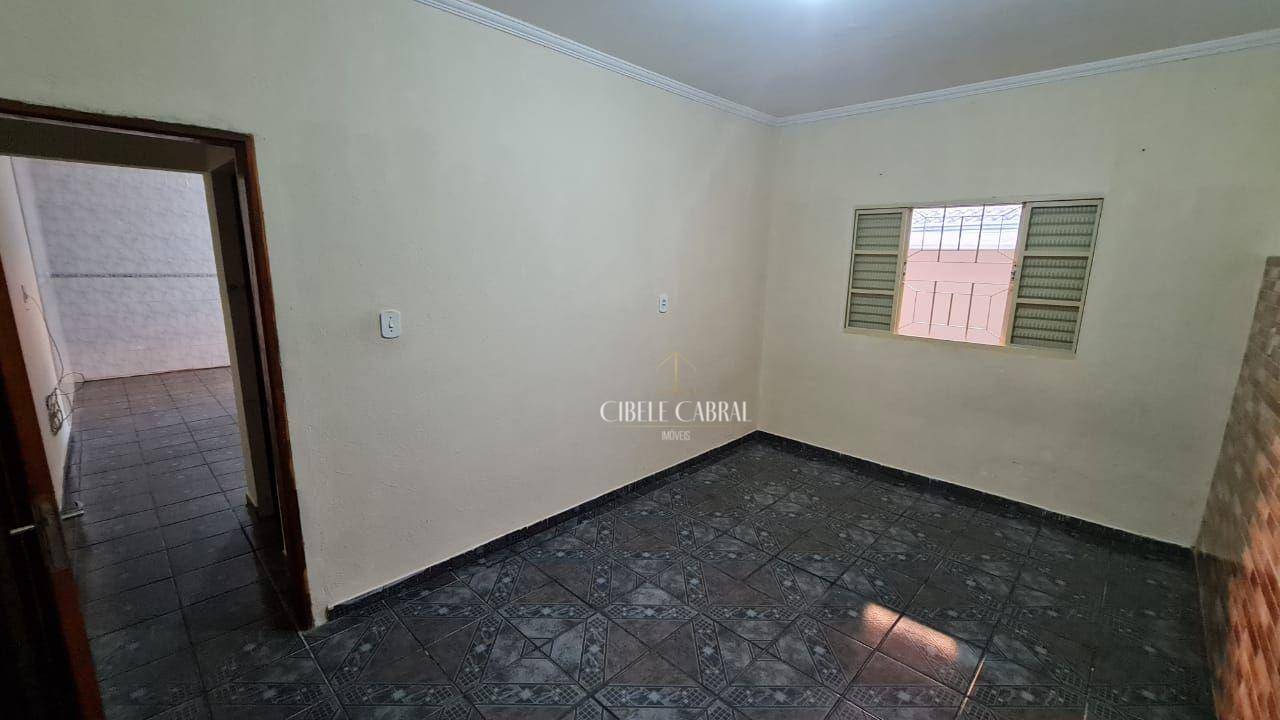 Casa à venda com 3 quartos, 250m² - Foto 47