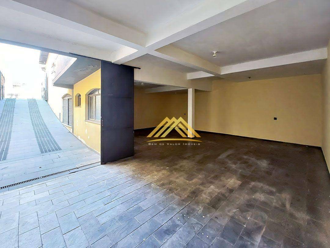 Casa à venda com 2 quartos, 224m² - Foto 6