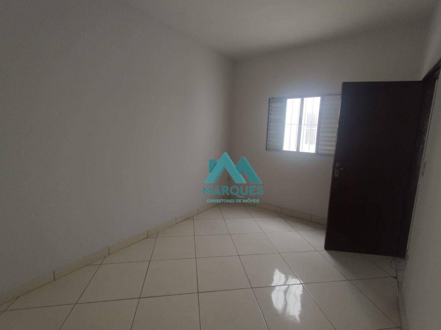 Casa à venda com 2 quartos, 100m² - Foto 12