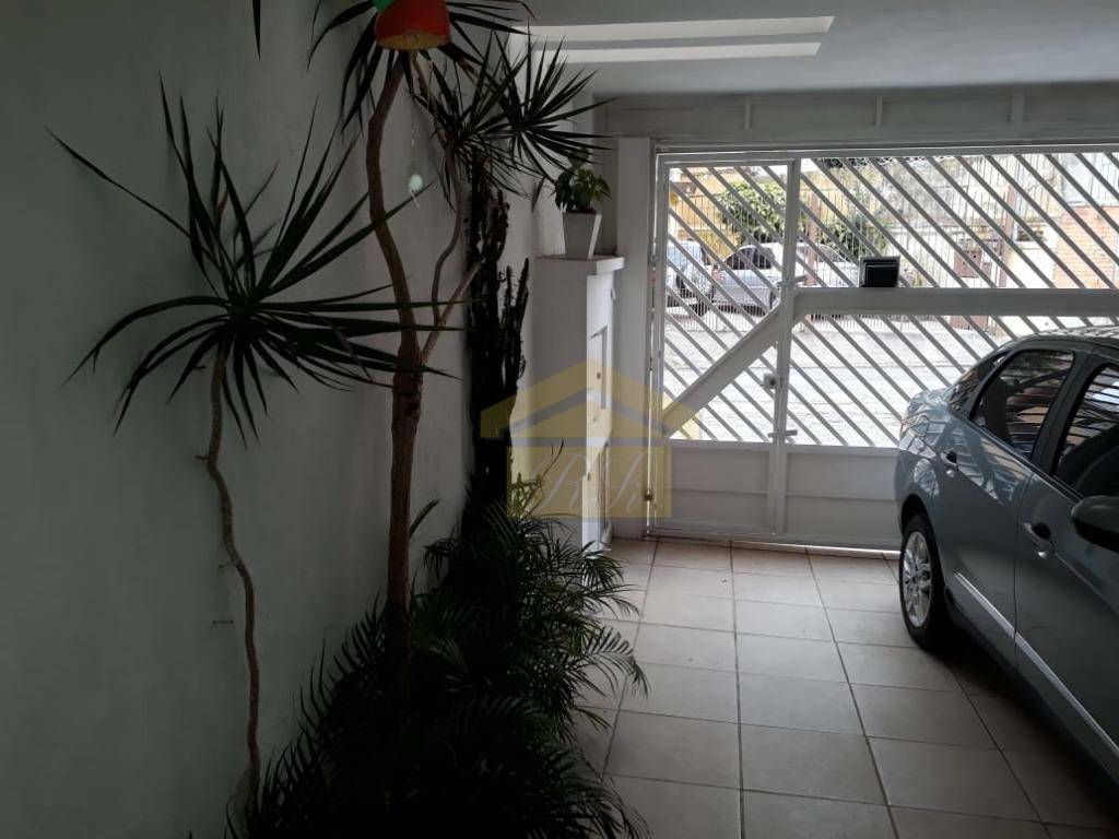 Sobrado à venda com 3 quartos, 144m² - Foto 1