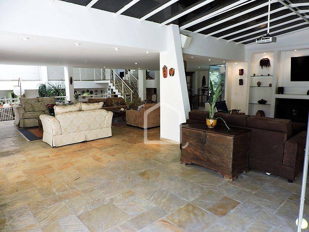 Casa de Condomínio à venda com 5 quartos, 804m² - Foto 31