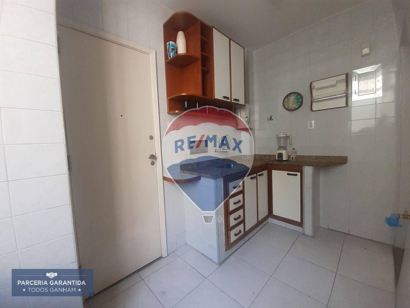 Apartamento à venda com 2 quartos, 55m² - Foto 4