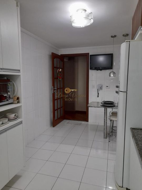 Cobertura à venda com 3 quartos, 214m² - Foto 30