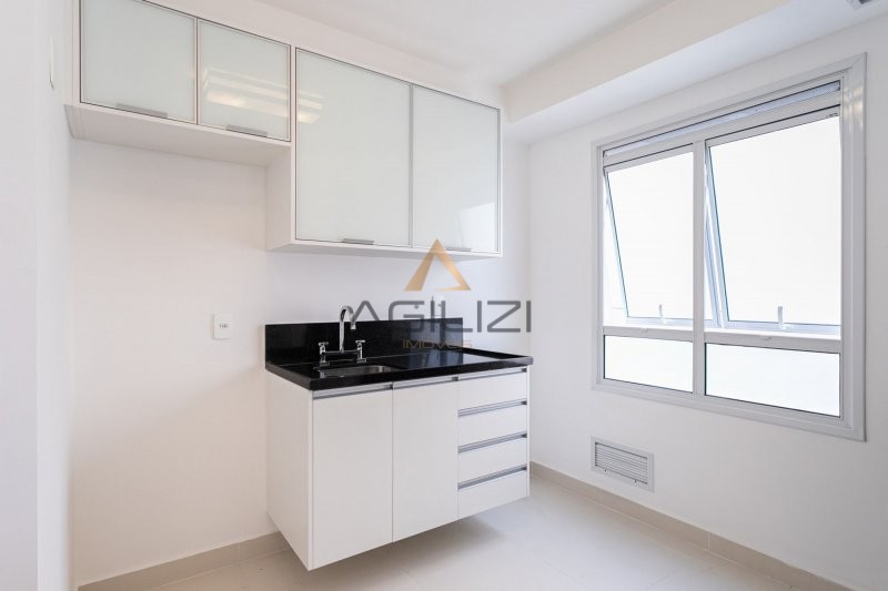 Apartamento à venda com 1 quarto, 45m² - Foto 17