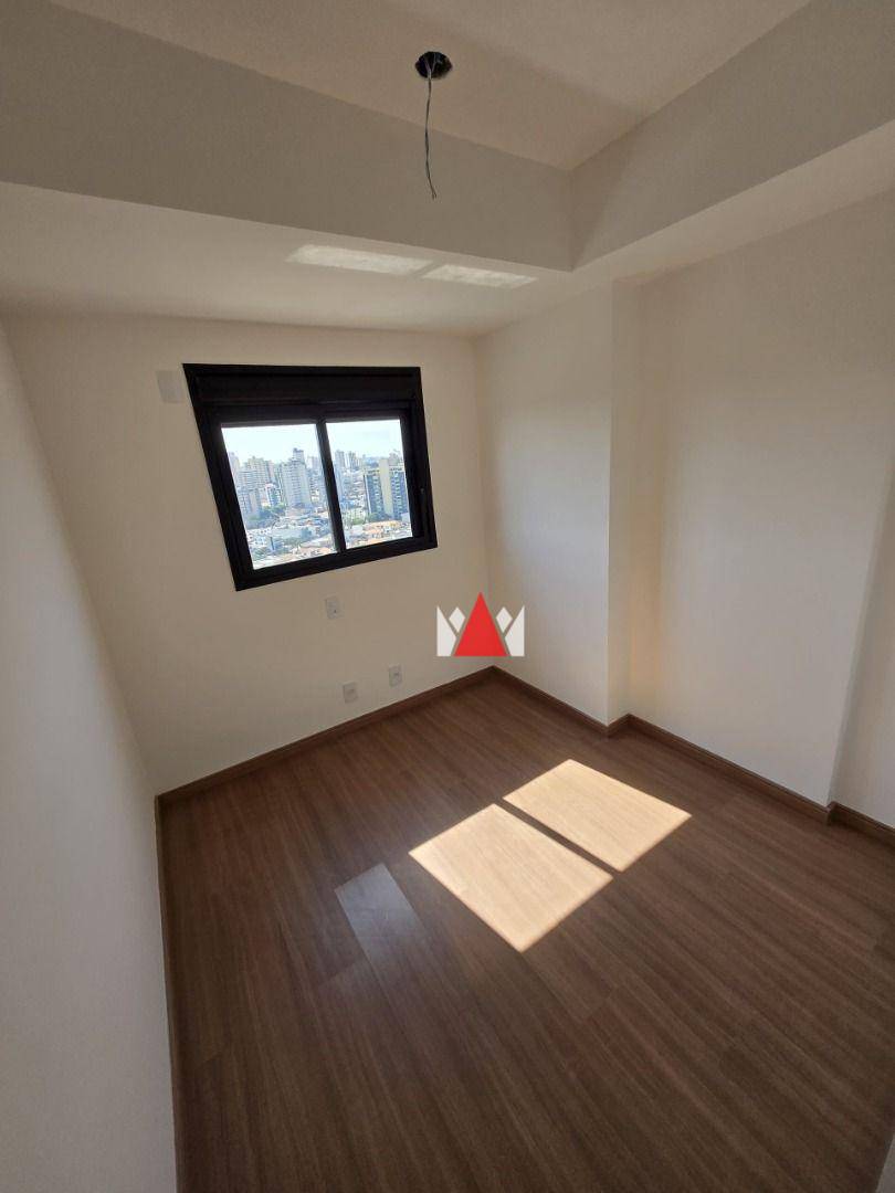 Apartamento à venda com 2 quartos, 82m² - Foto 4