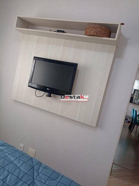 Apartamento à venda com 2 quartos, 70m² - Foto 8