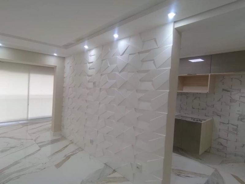 Apartamento à venda com 2 quartos, 56m² - Foto 1