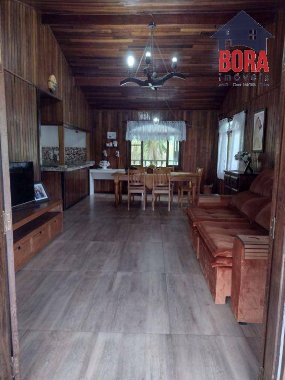 Chácara à venda com 4 quartos, 328m² - Foto 24