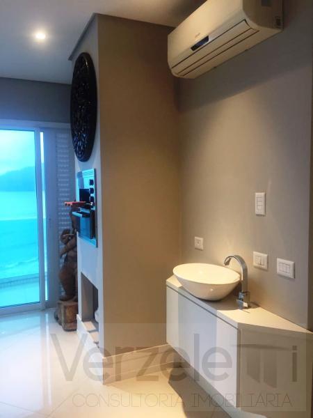 Apartamento para alugar com 3 quartos, 182m² - Foto 13