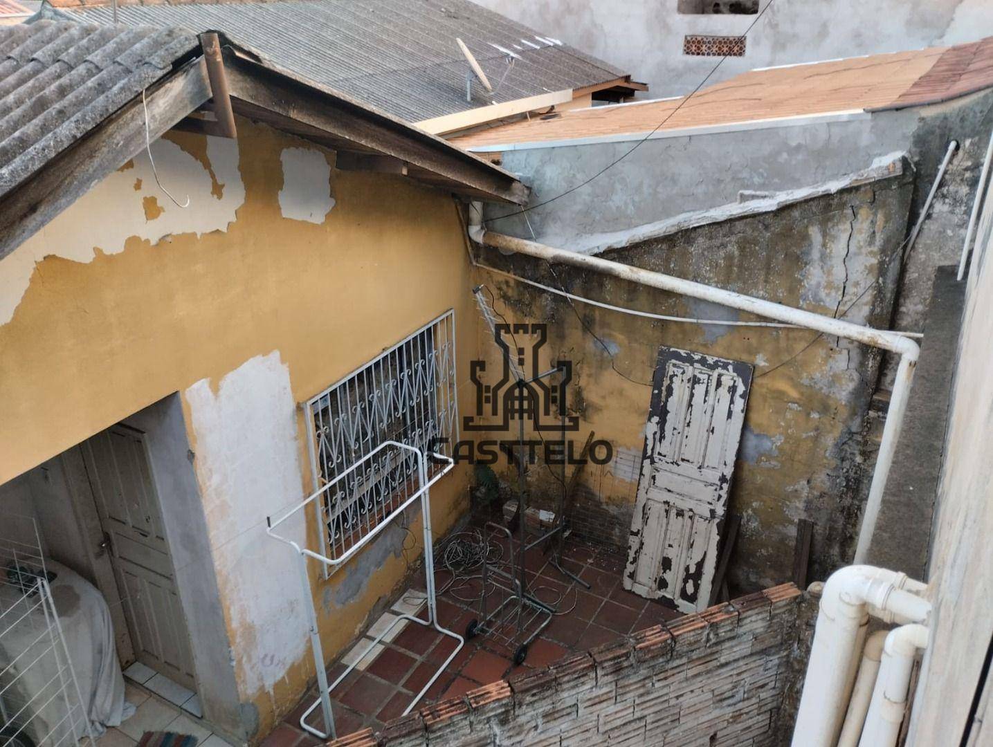 Sobrado à venda com 7 quartos, 200m² - Foto 18