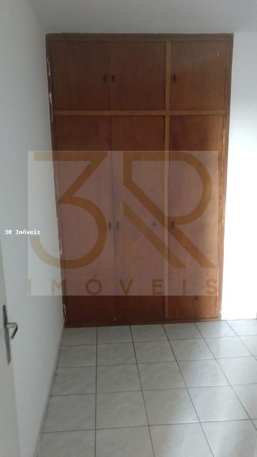 Apartamento para alugar com 2 quartos, 57m² - Foto 9