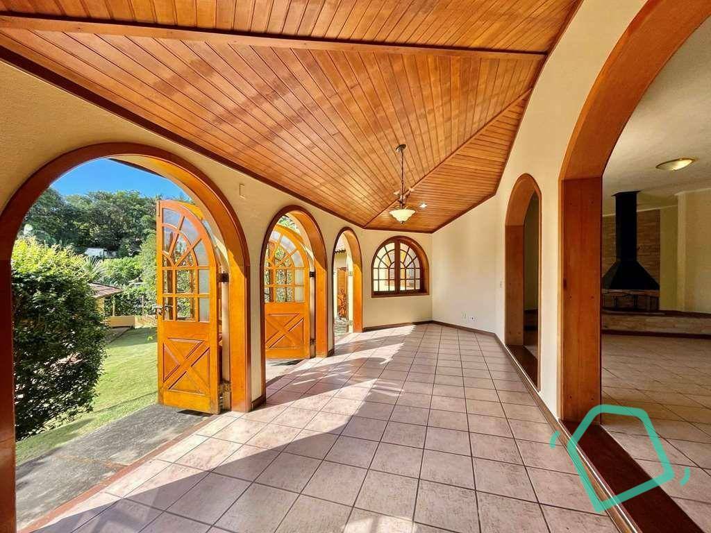 Casa de Condomínio à venda com 4 quartos, 568m² - Foto 15