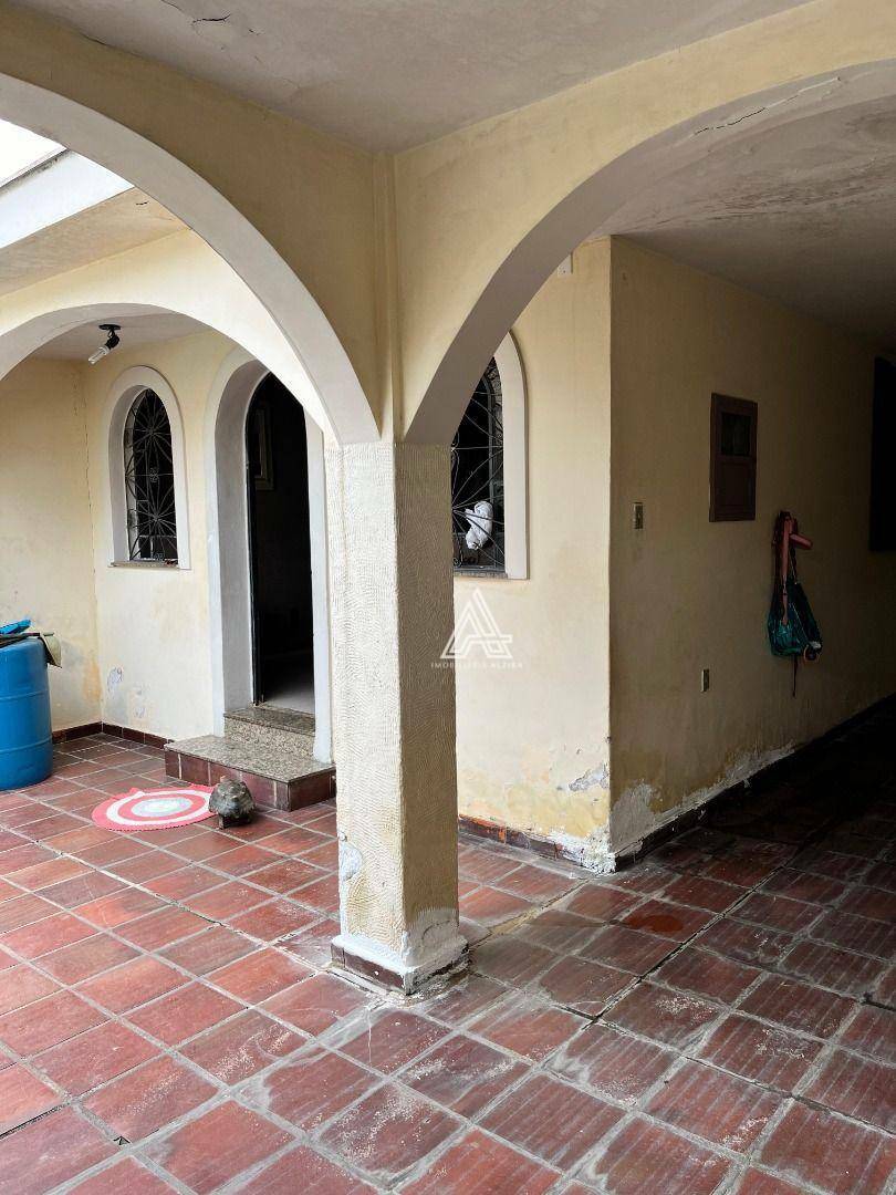 Casa de Condomínio à venda com 3 quartos, 146m² - Foto 5