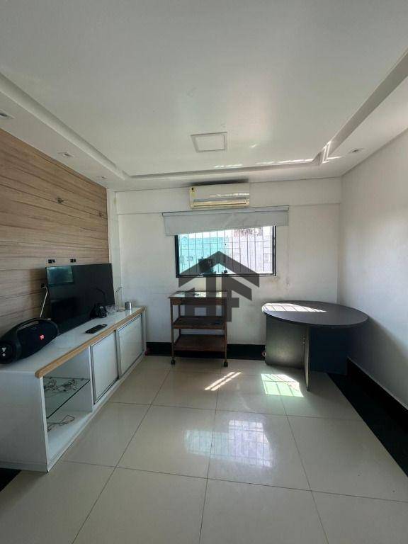 Apartamento à venda com 2 quartos, 72m² - Foto 2