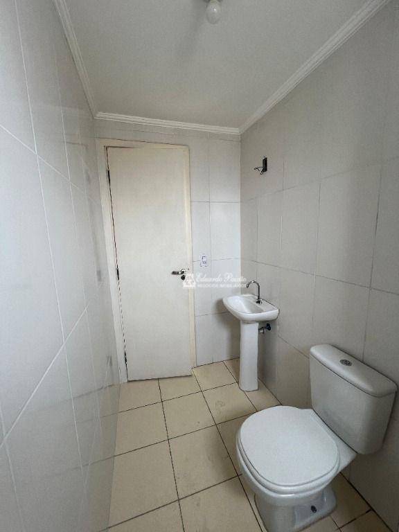 Apartamento à venda com 2 quartos, 62m² - Foto 15