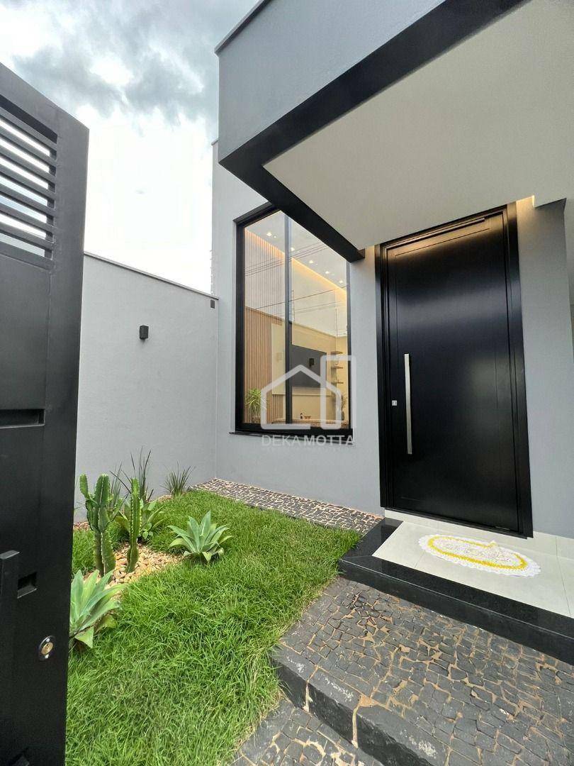 Casa de Condomínio à venda com 3 quartos, 170m² - Foto 1