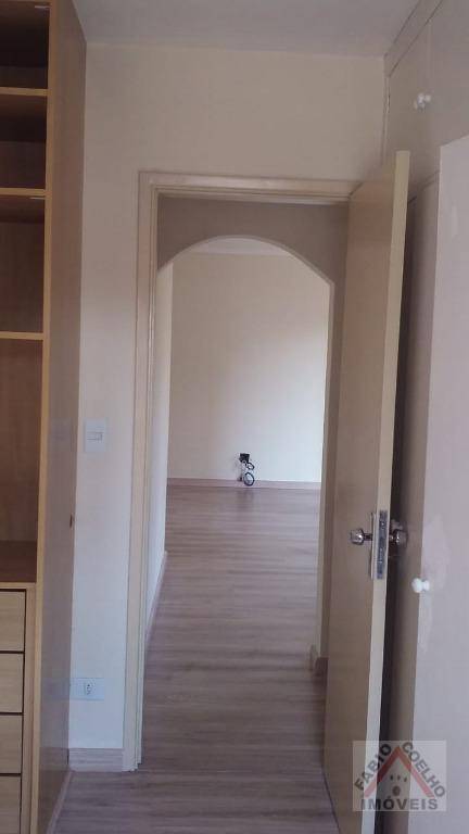 Apartamento à venda com 2 quartos, 80m² - Foto 10