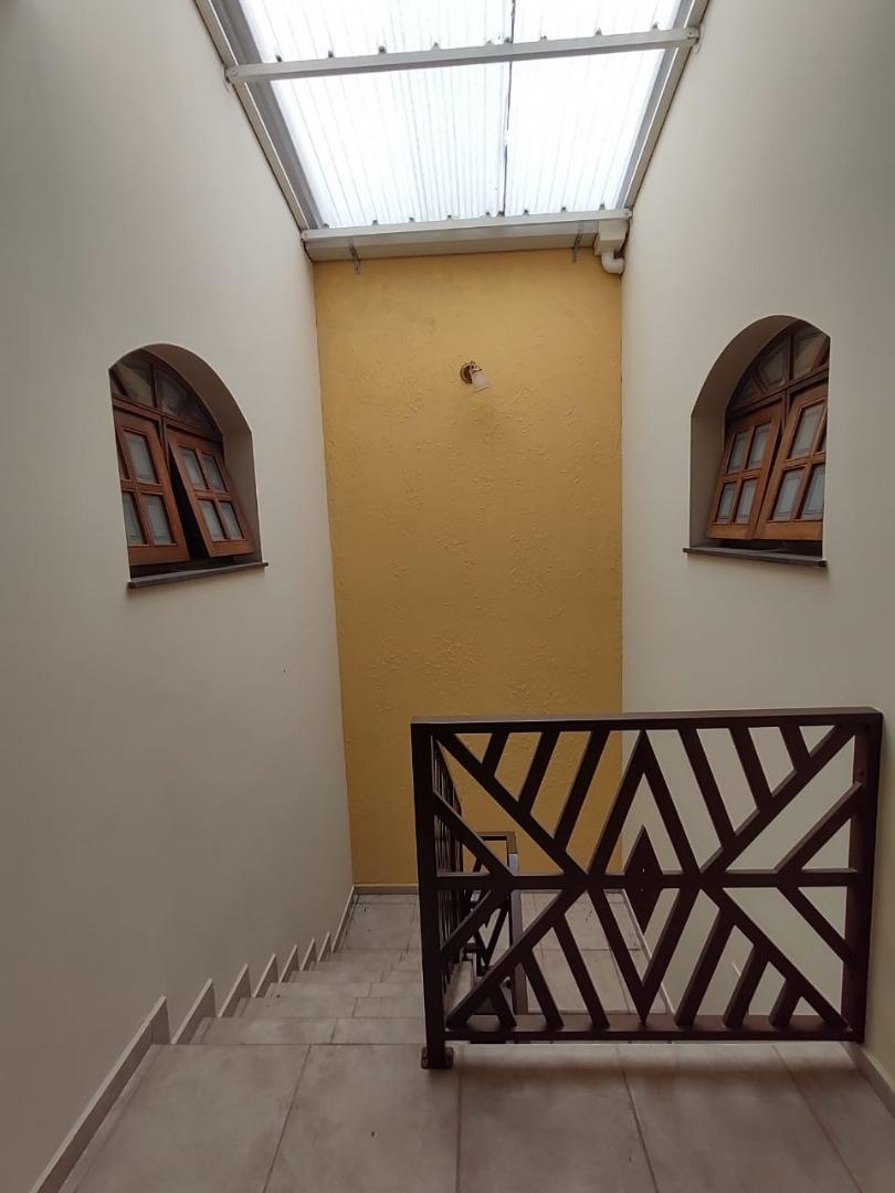 Casa à venda com 3 quartos, 330m² - Foto 35