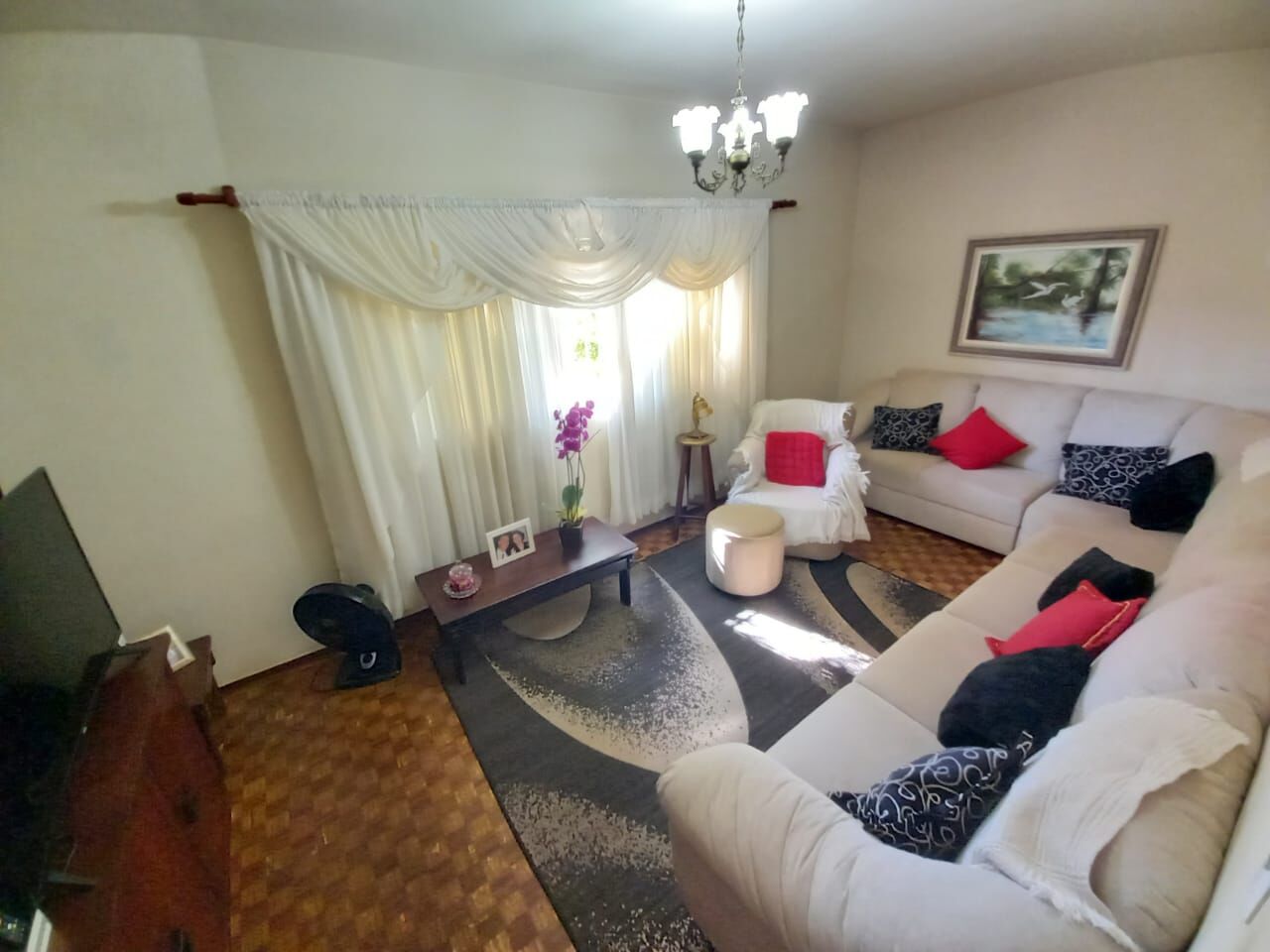 Casa à venda com 3 quartos, 250m² - Foto 4