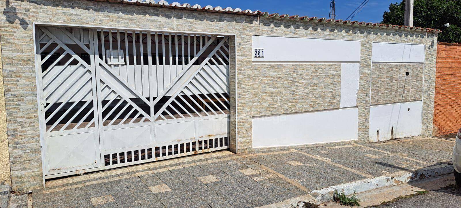 Casa à venda com 3 quartos, 193m² - Foto 2