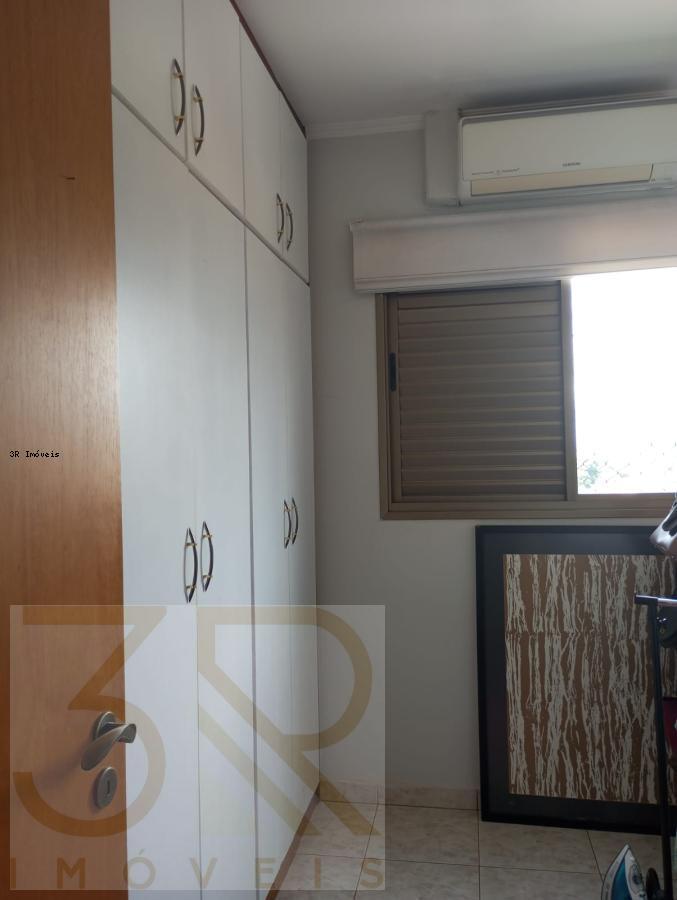 Cobertura à venda com 4 quartos, 240m² - Foto 37