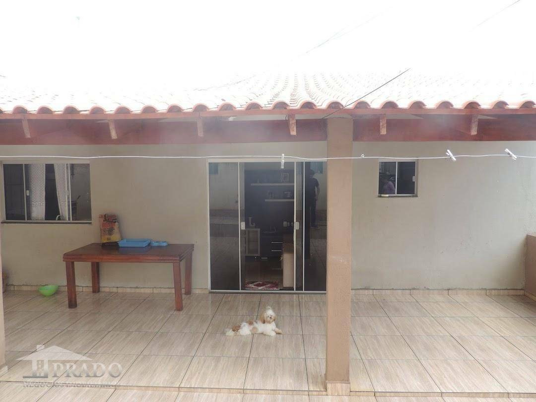 Casa à venda com 4 quartos, 185m² - Foto 23