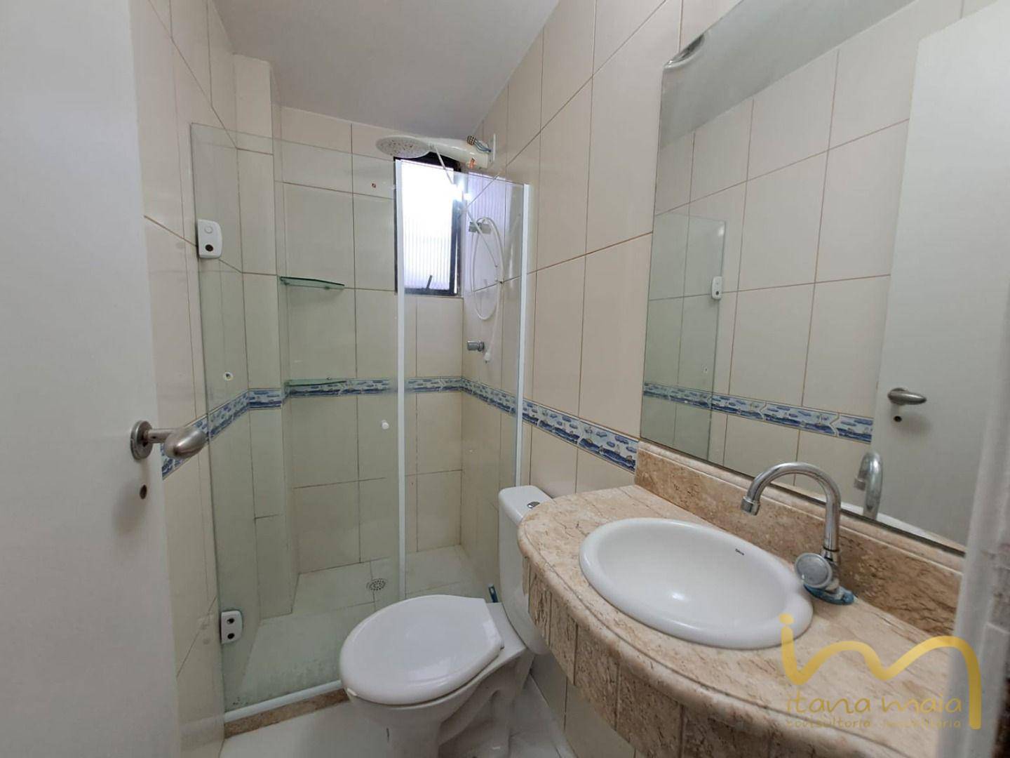 Apartamento à venda com 2 quartos, 70m² - Foto 13