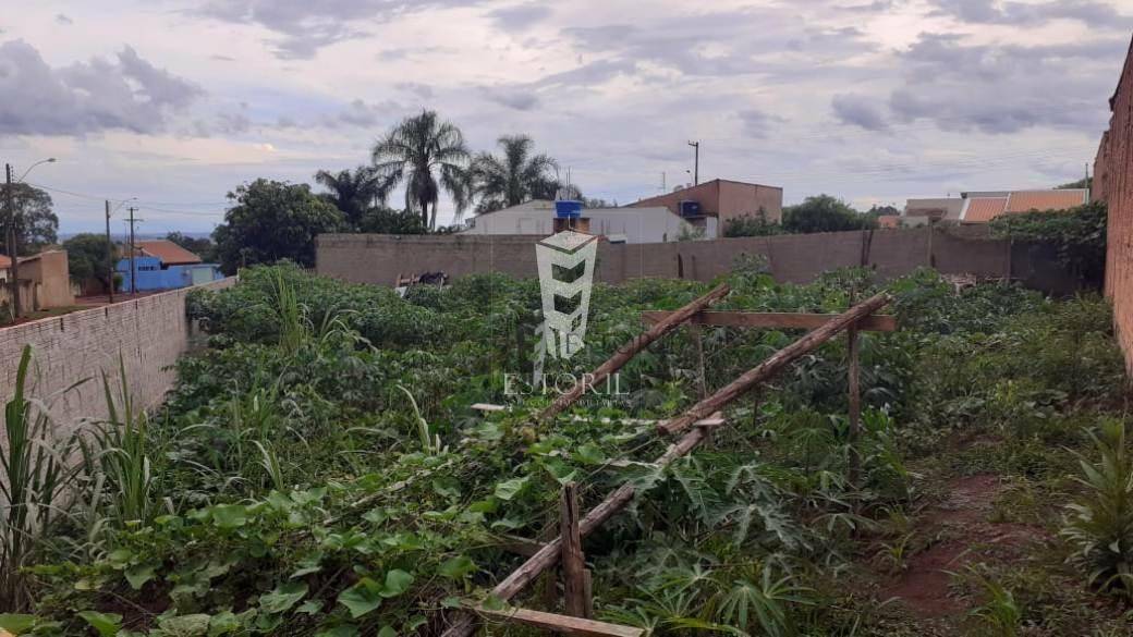 Terreno à venda, 415M2 - Foto 2