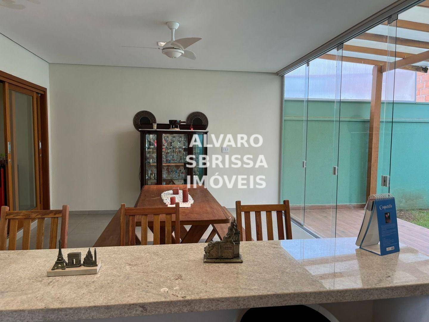 Casa de Condomínio à venda com 3 quartos, 188m² - Foto 9