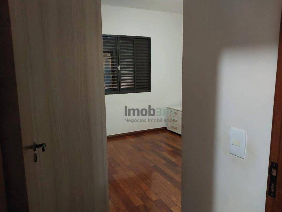 Apartamento à venda com 3 quartos, 110m² - Foto 31