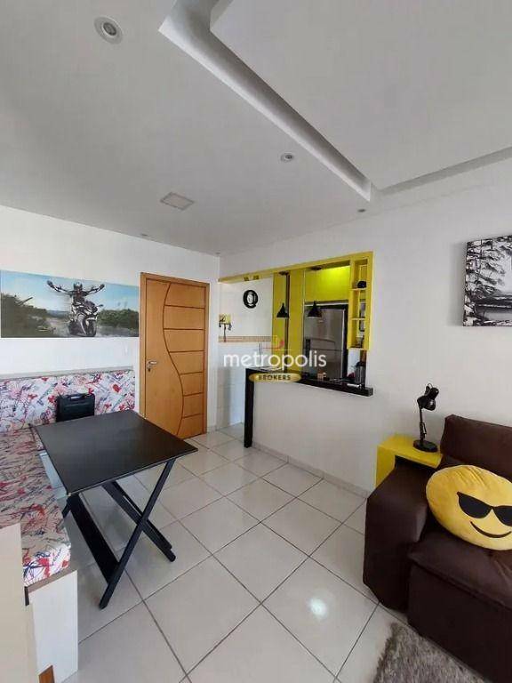 Apartamento à venda com 2 quartos, 65m² - Foto 3