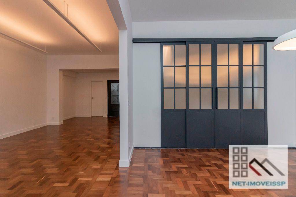 Apartamento à venda com 3 quartos, 239m² - Foto 18