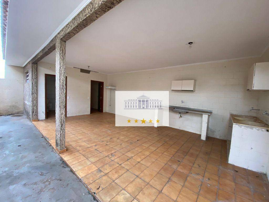 Casa à venda com 3 quartos, 190m² - Foto 5